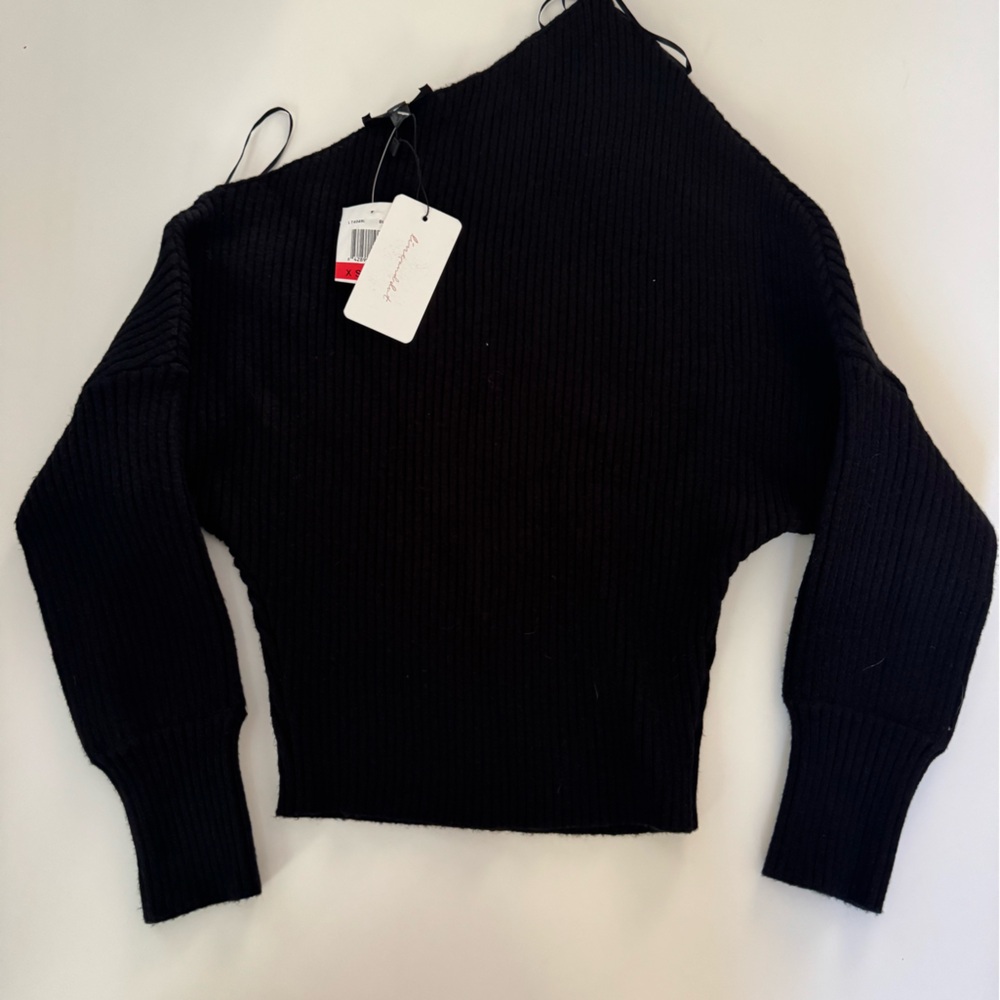 Black Line & Dot Sweater